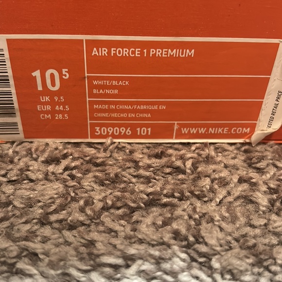 Air Force 1 Premium (Tuxedo) Rare! - Picture 6 of 10